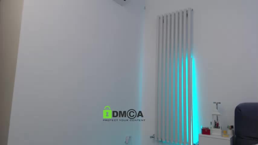 MaxineDi Live Sex January 22, 2026