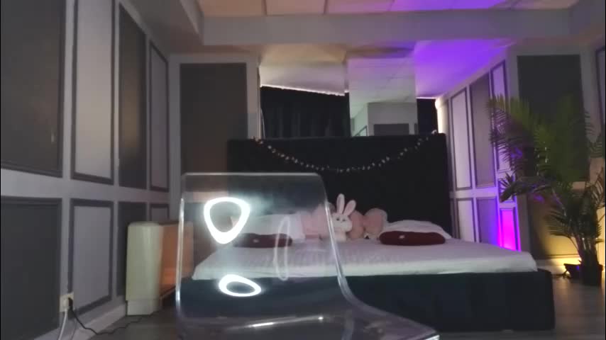 misskiarra Live Sex January 22, 2026