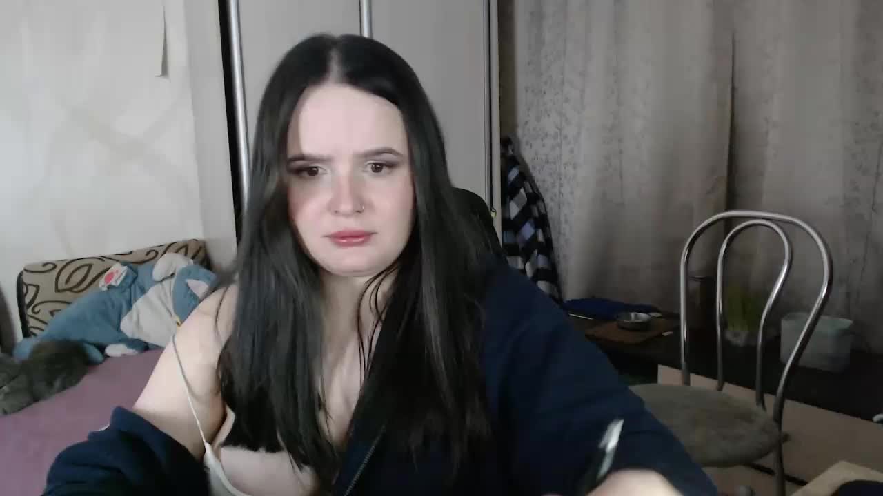 Lizzi-Peach Live Sex January 22, 2026