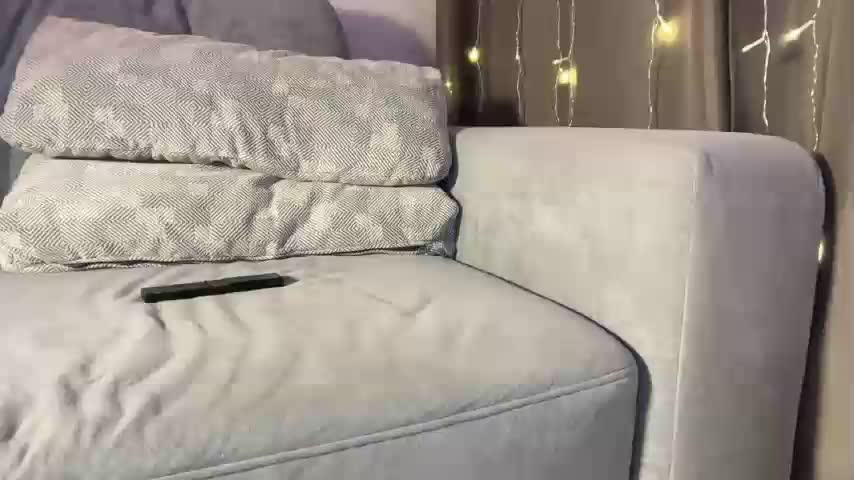 MillyMia Live Sex January 22, 2026