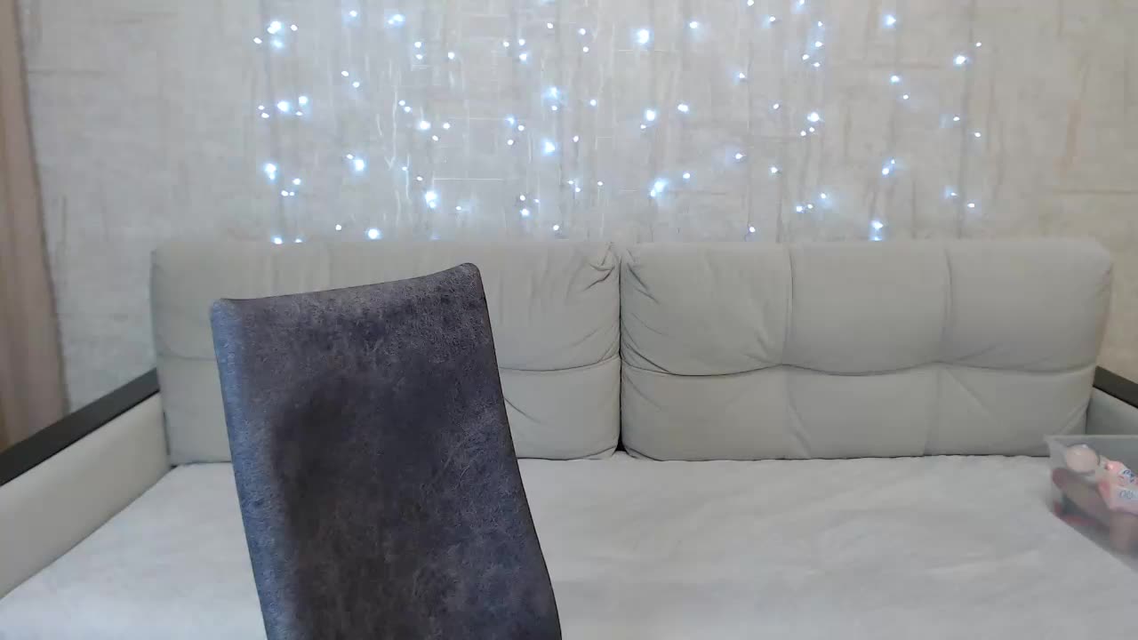 JenniferTheChic Live Sex January 22, 2026