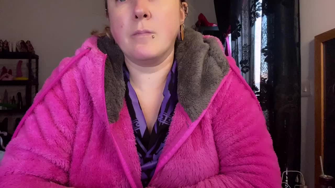 NylonQueen Live Sex January 23, 2026