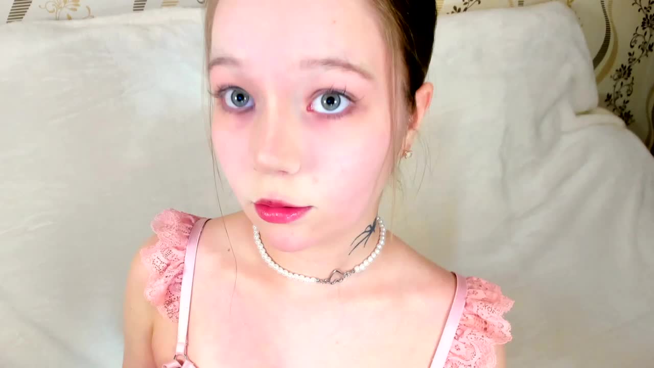 MelMooon Live Sex January 23, 2026