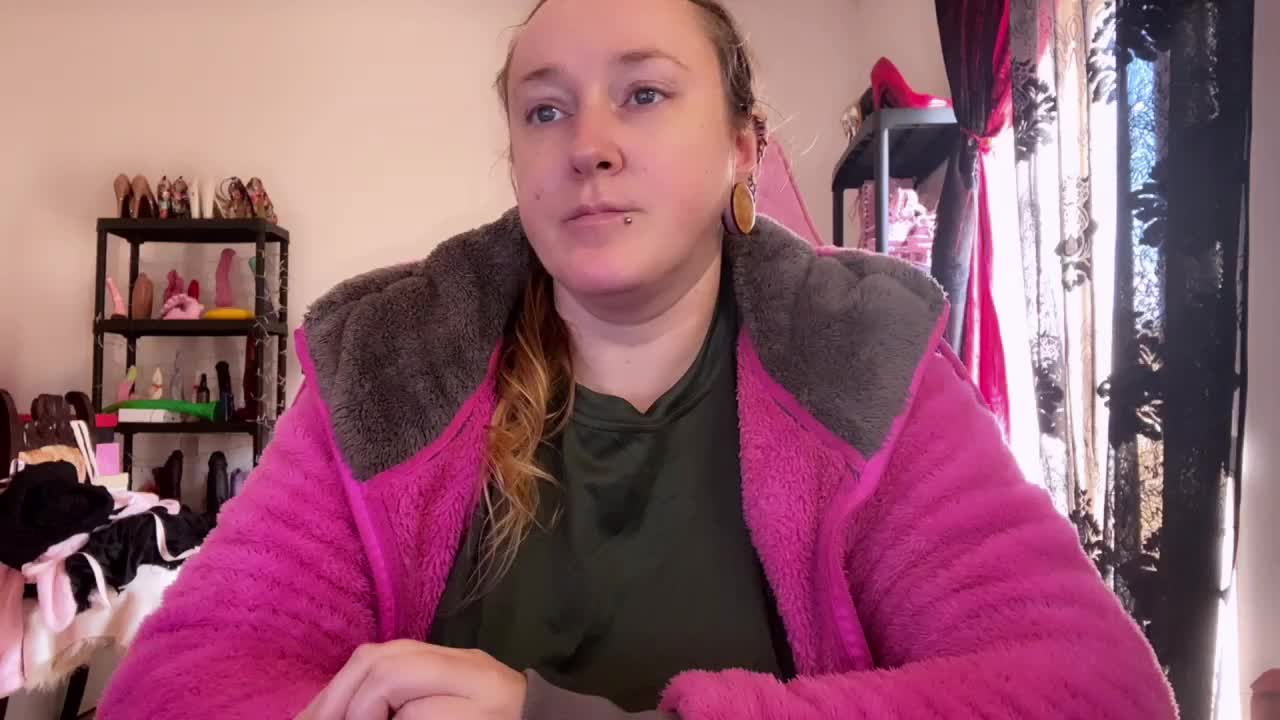 NylonQueen Live Sex January 23, 2026