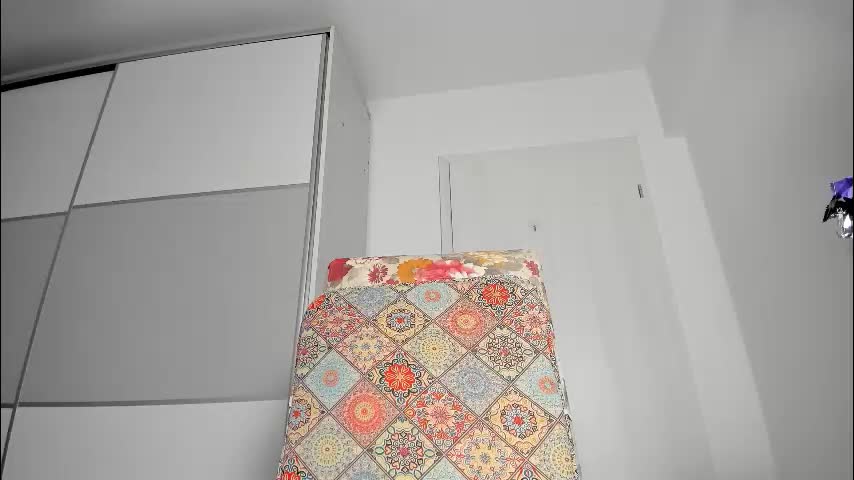 snow_flakee Live Sex January 23, 2026