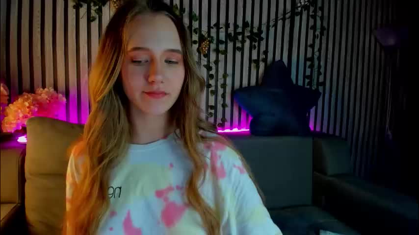 casey_sweeet Live Sex January 23, 2026