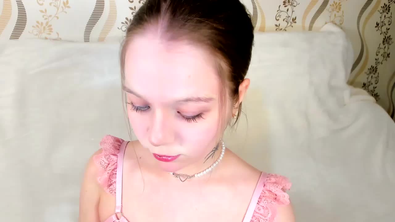 MelMooon Live Sex January 24, 2026