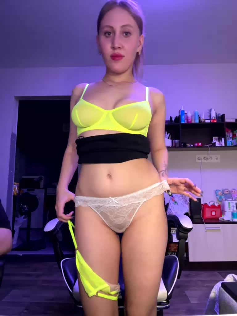 Durnaya_kis Live Sex January 24, 2026