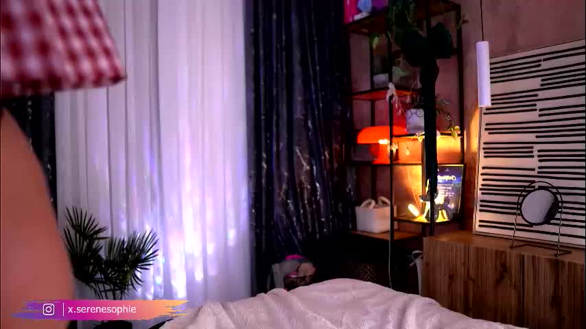 serene_sophiex Live Sex January 24, 2026