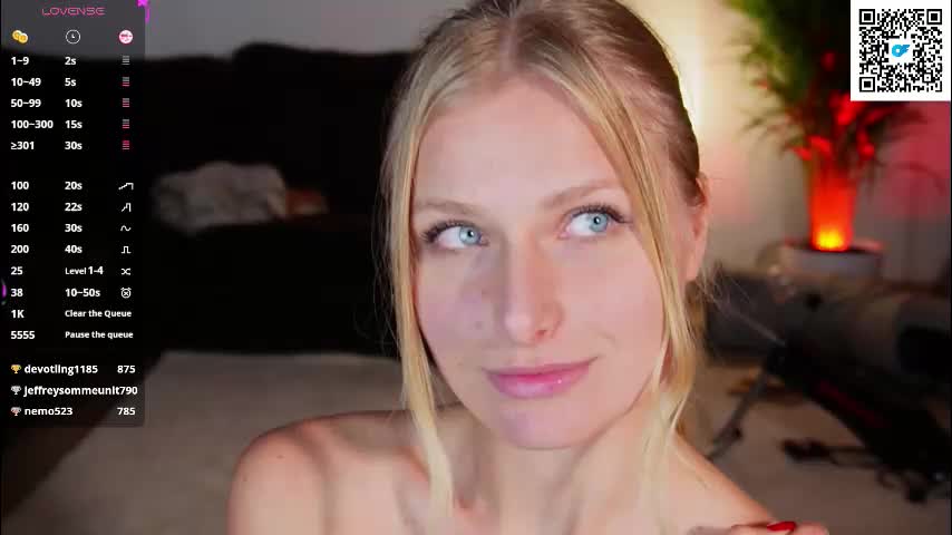 crystal_blond Live Sex January 25, 2026