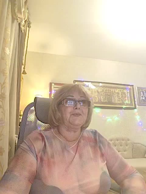 KarinkaSweet Live Sex January 25, 2026