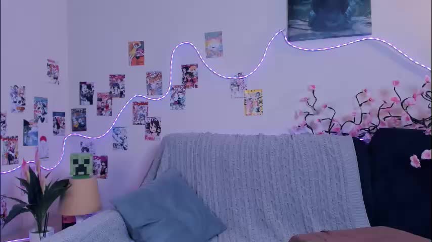 little__caprice Live Sex January 25, 2026