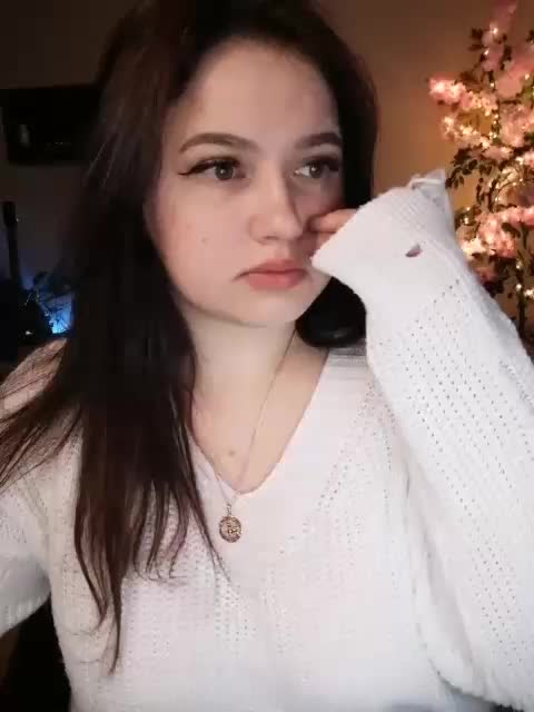 JuliaHesperaks Live Sex January 25, 2026