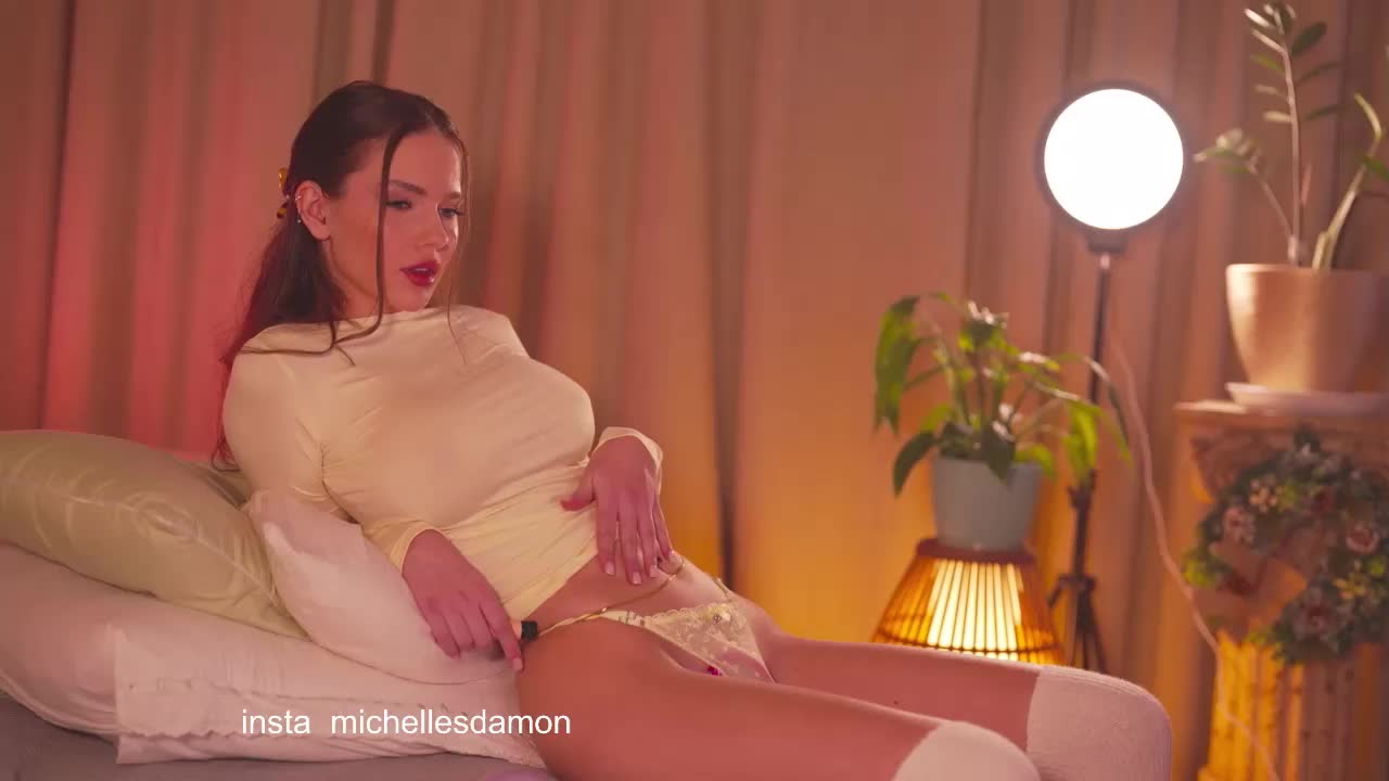 Astriad Live Sex January 25, 2026