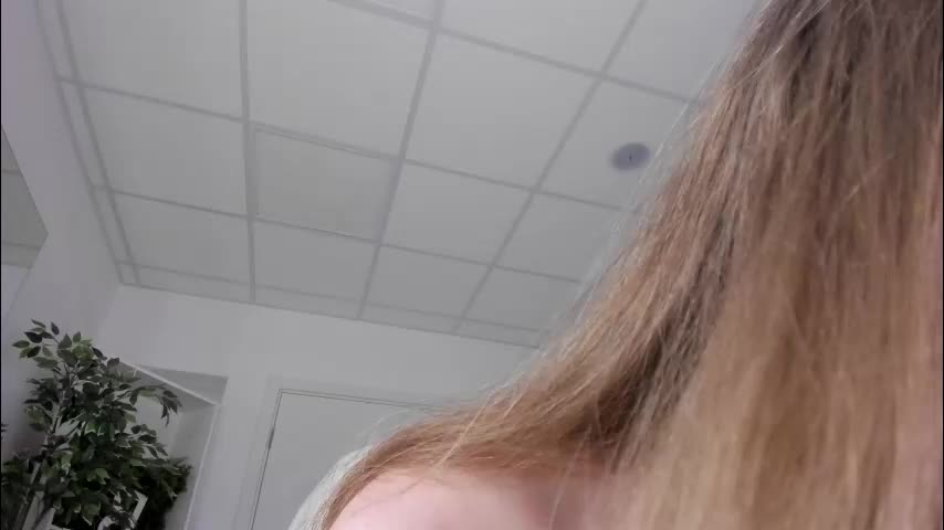 mia_meows Live Sex January 25, 2026