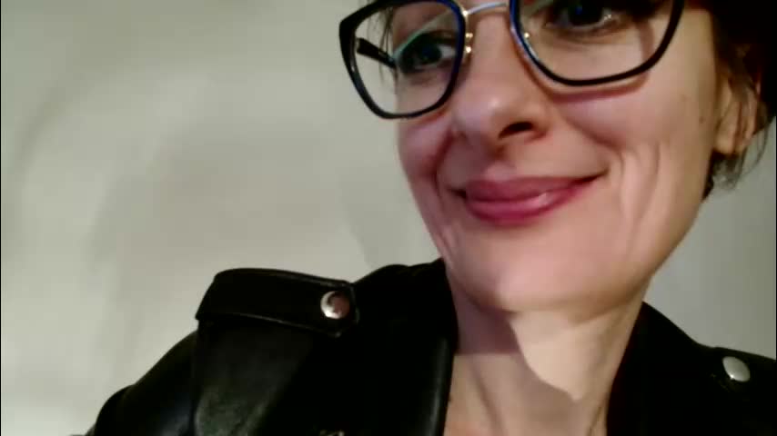 bebacksooon Live Sex January 25, 2026