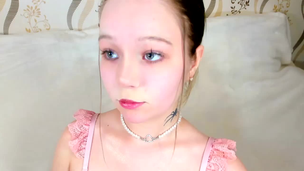 MelMooon Live Sex January 25, 2026