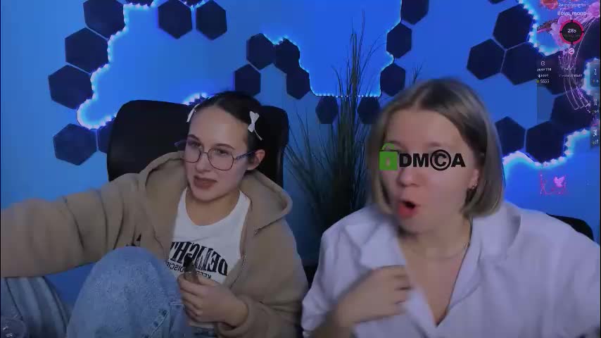 mona_cloud Live Sex January 25, 2026