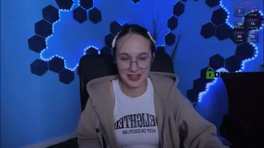 mona_cloud Live Sex January 25, 2026