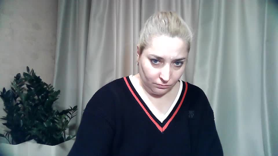 KickaIricka Live Sex January 25, 2026