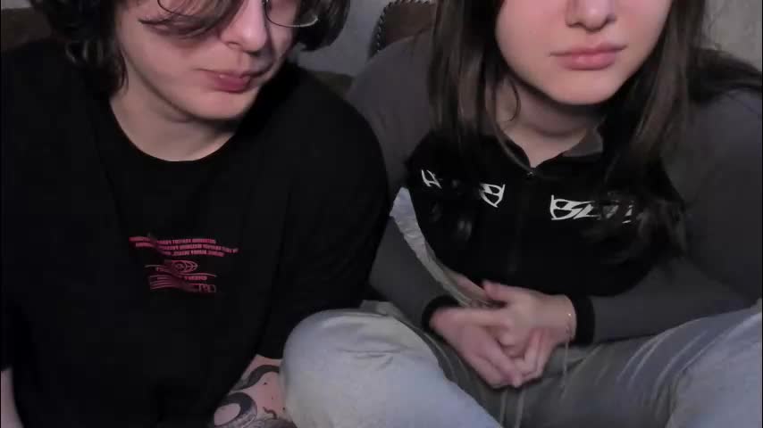 lizzi_muur Live Sex January 25, 2026