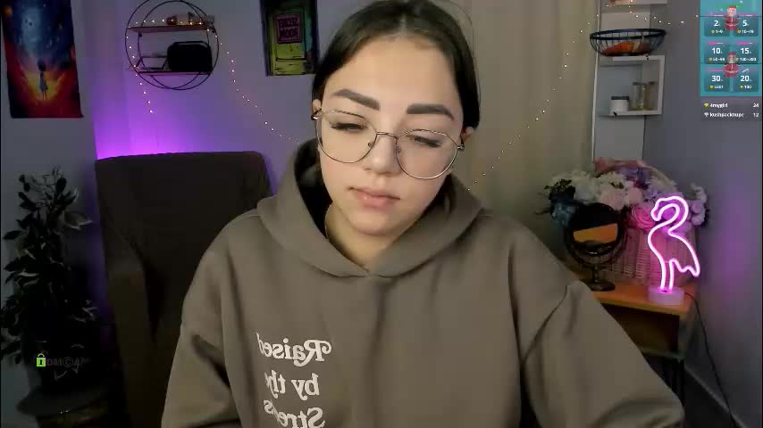 kiki_swan Live Sex January 25, 2026