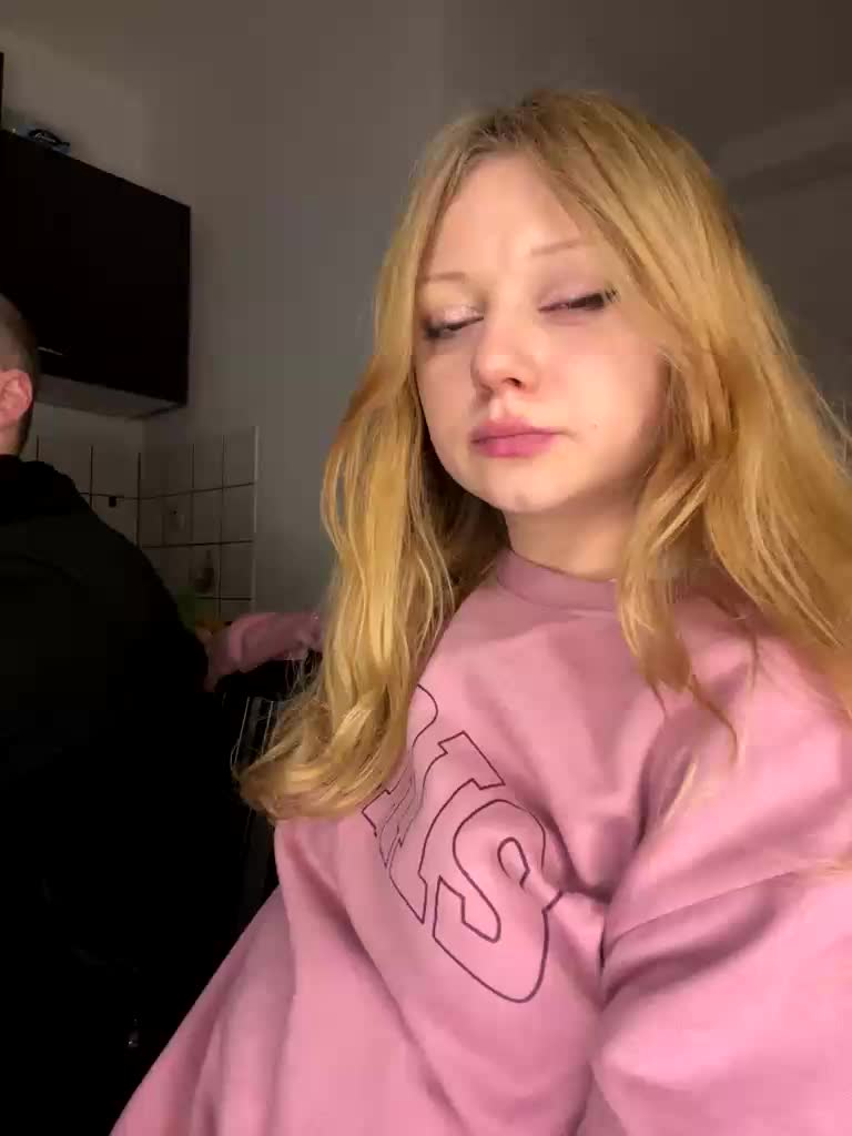 VixyVee Live Sex January 25, 2026