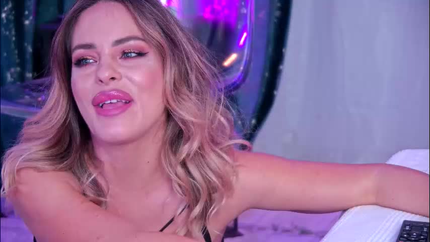 roseevansx Live Sex January 25, 2026