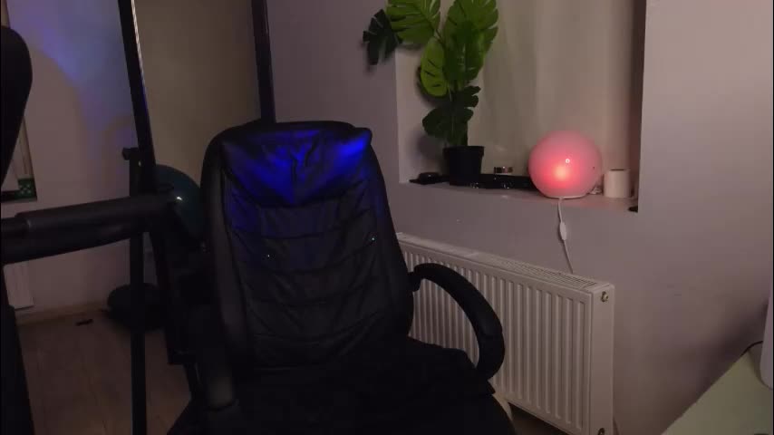 agelina_summer Live Sex January 25, 2026