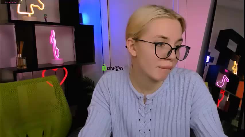 mila_glow Live Sex January 25, 2026