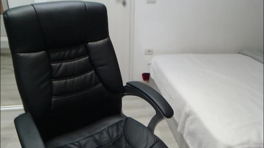 blue_eyes96 Live Sex January 25, 2026