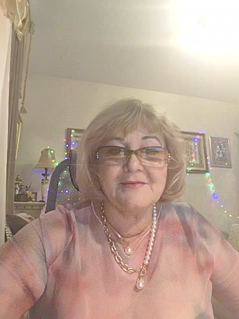 KarinkaSweet Live Sex January 25, 2026