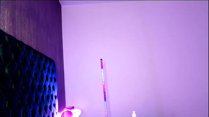 dee_waters Live Sex January 25, 2026