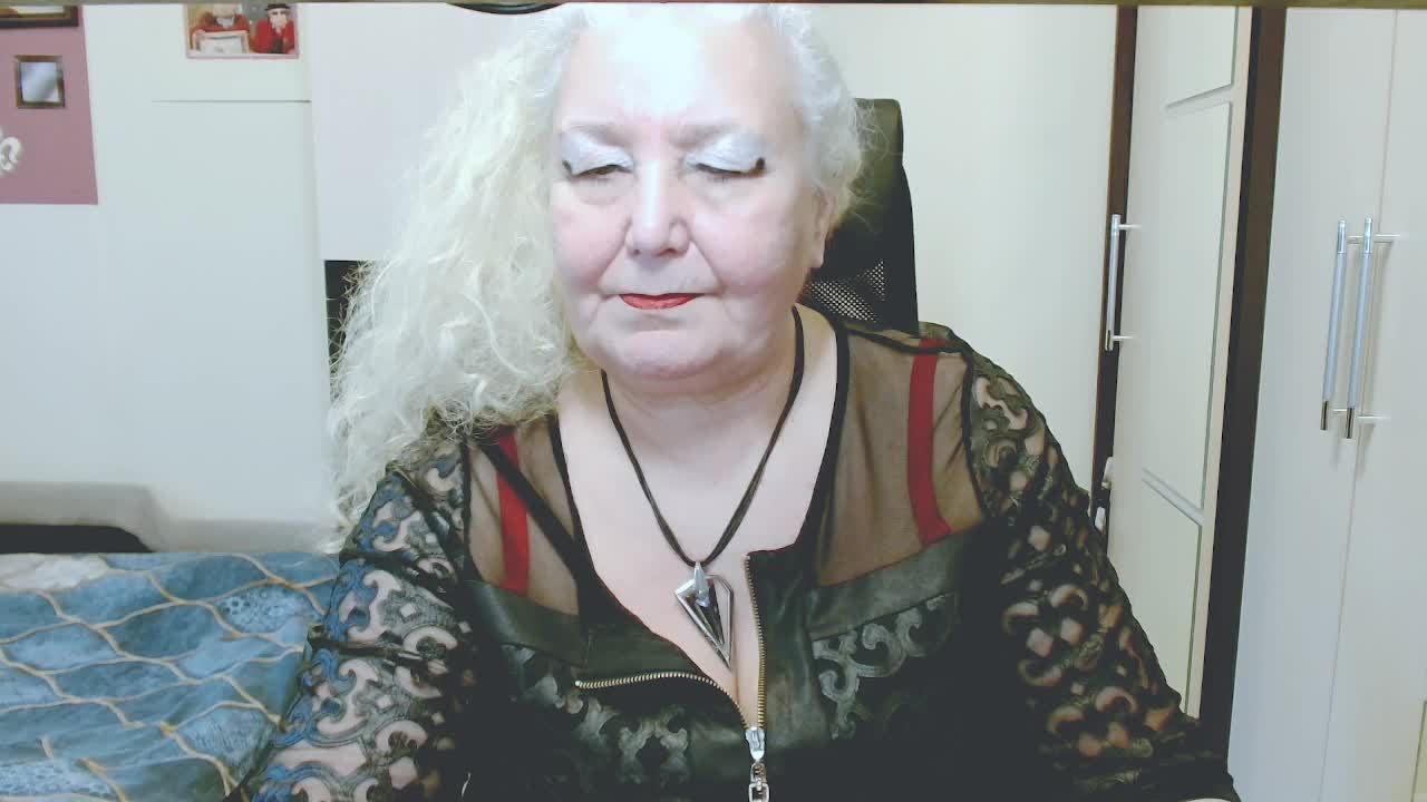 GrannyWants Live Sex January 25, 2026