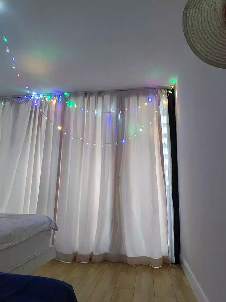 Lola3000 Live Sex January 26, 2026