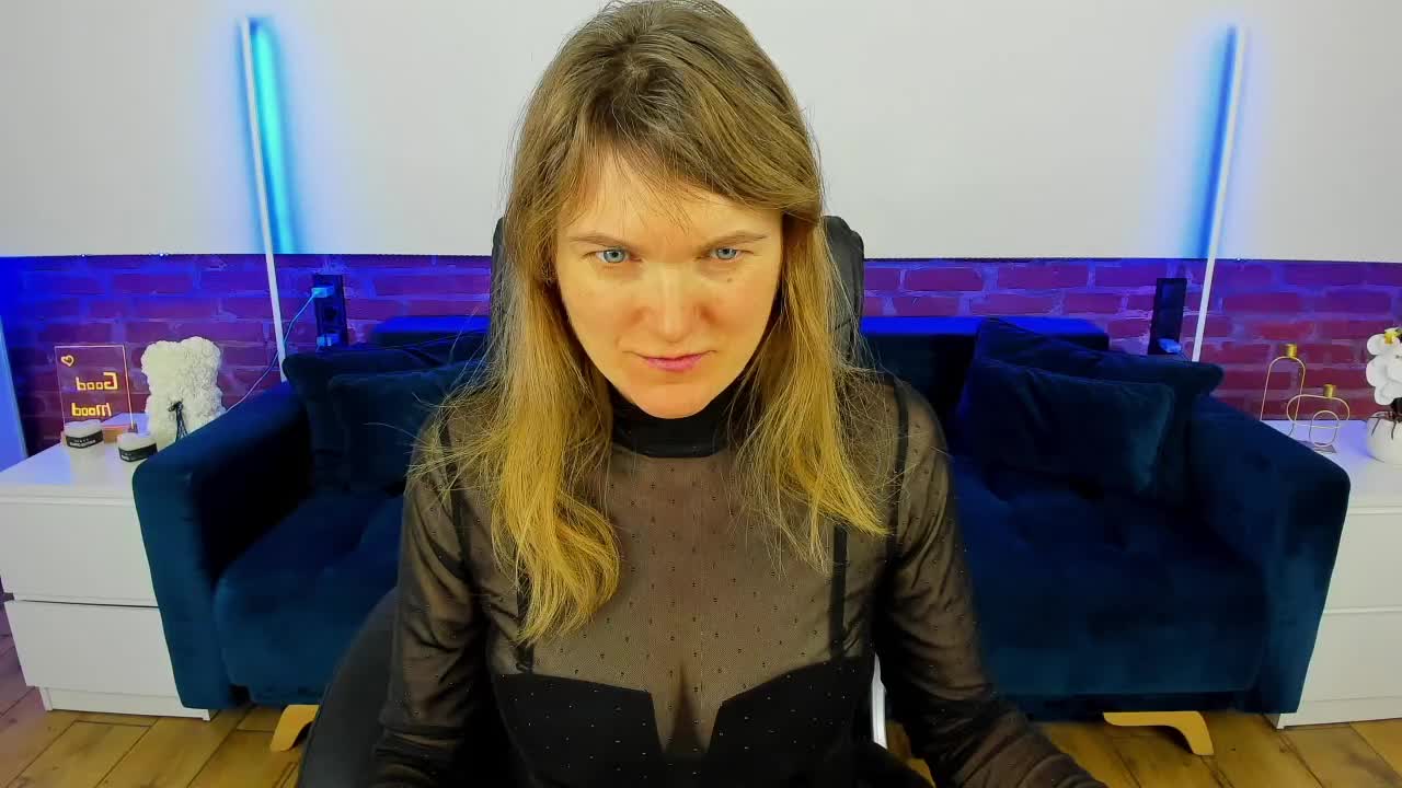 Annabel-xxx Live Sex January 26, 2026