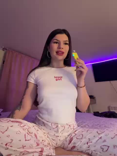 -MaybeBaby- Live Sex January 26, 2026