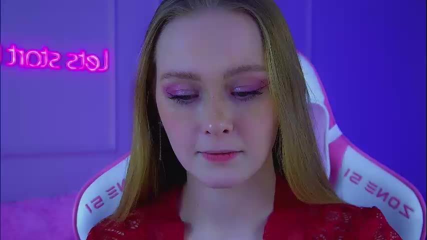 agatafoxley Live Sex January 26, 2026