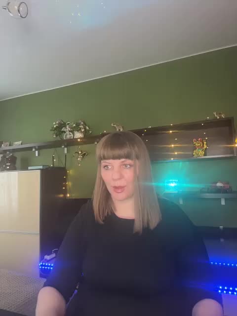 Veronika_Gold Live Sex January 26, 2026