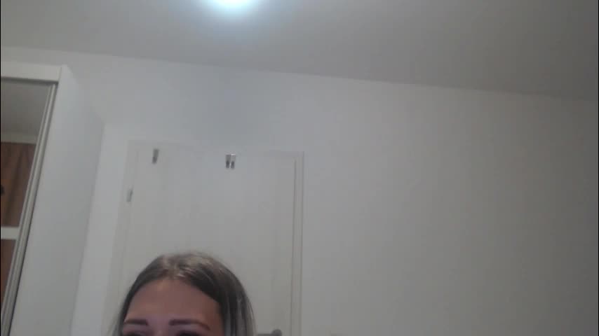 blue_eyes96 Live Sex January 26, 2026