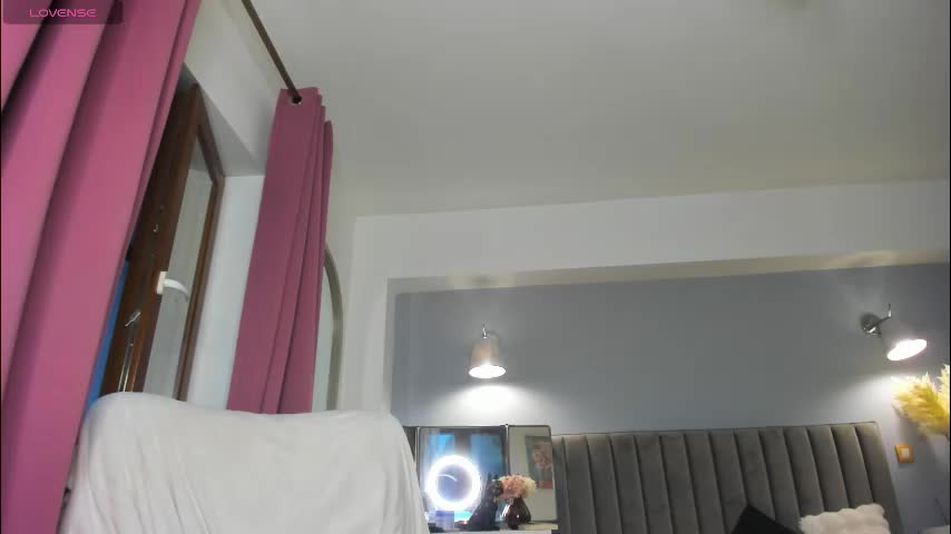 awesome_jolie Live Sex January 26, 2026