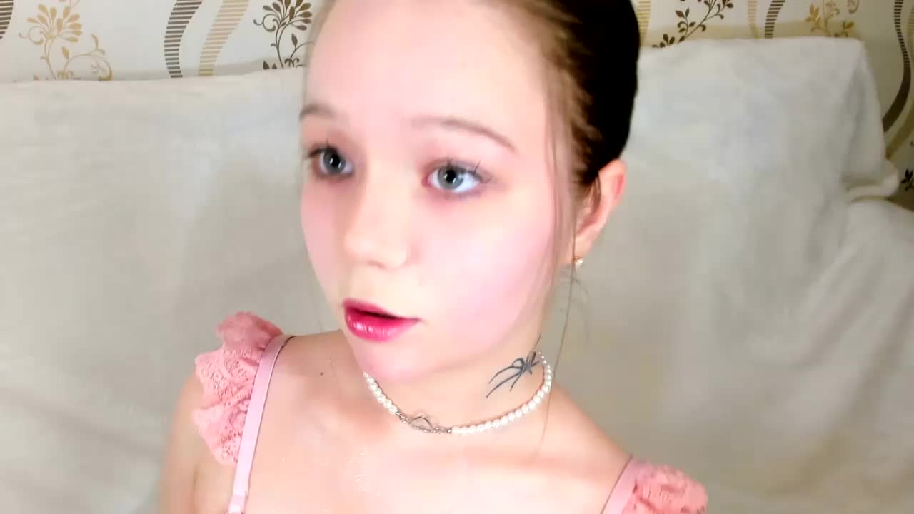 MelMooon Live Sex January 26, 2026