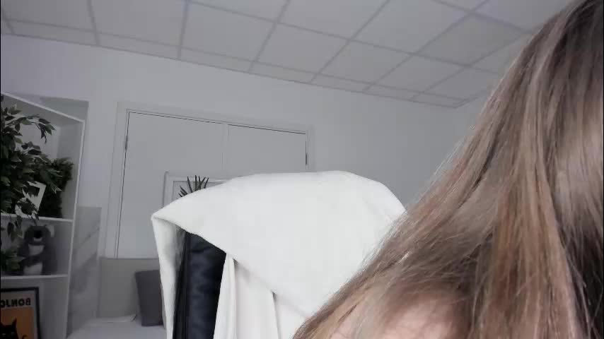 mia_meows Live Sex January 26, 2026