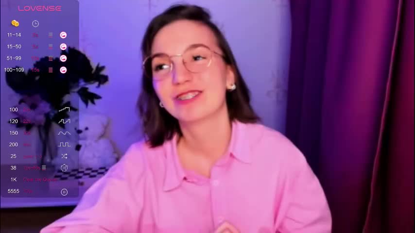 kindhazelhere_ Live Sex January 27, 2026