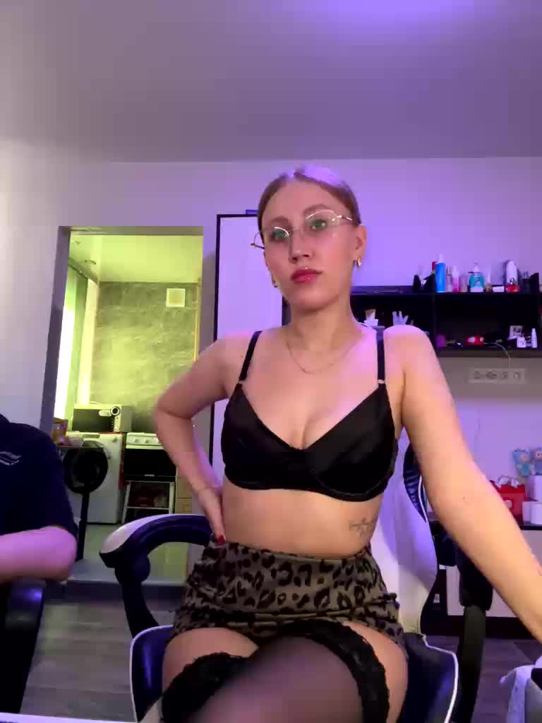 Durnaya_kis Live Sex January 27, 2026