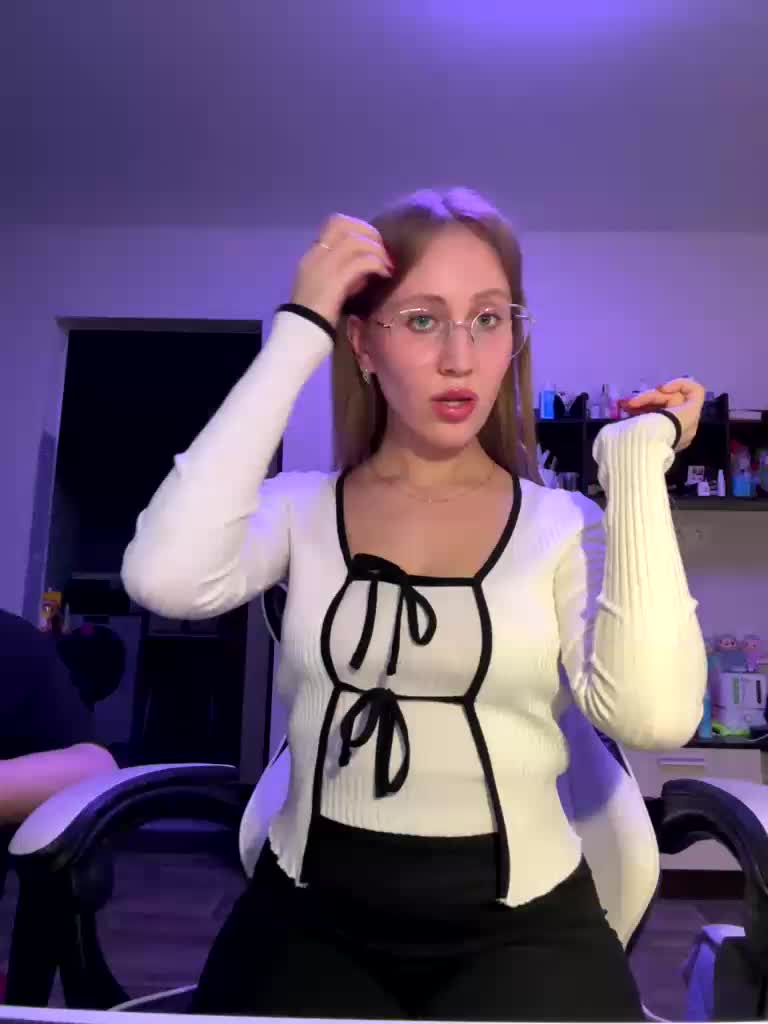 Durnaya_kis Live Sex January 27, 2026