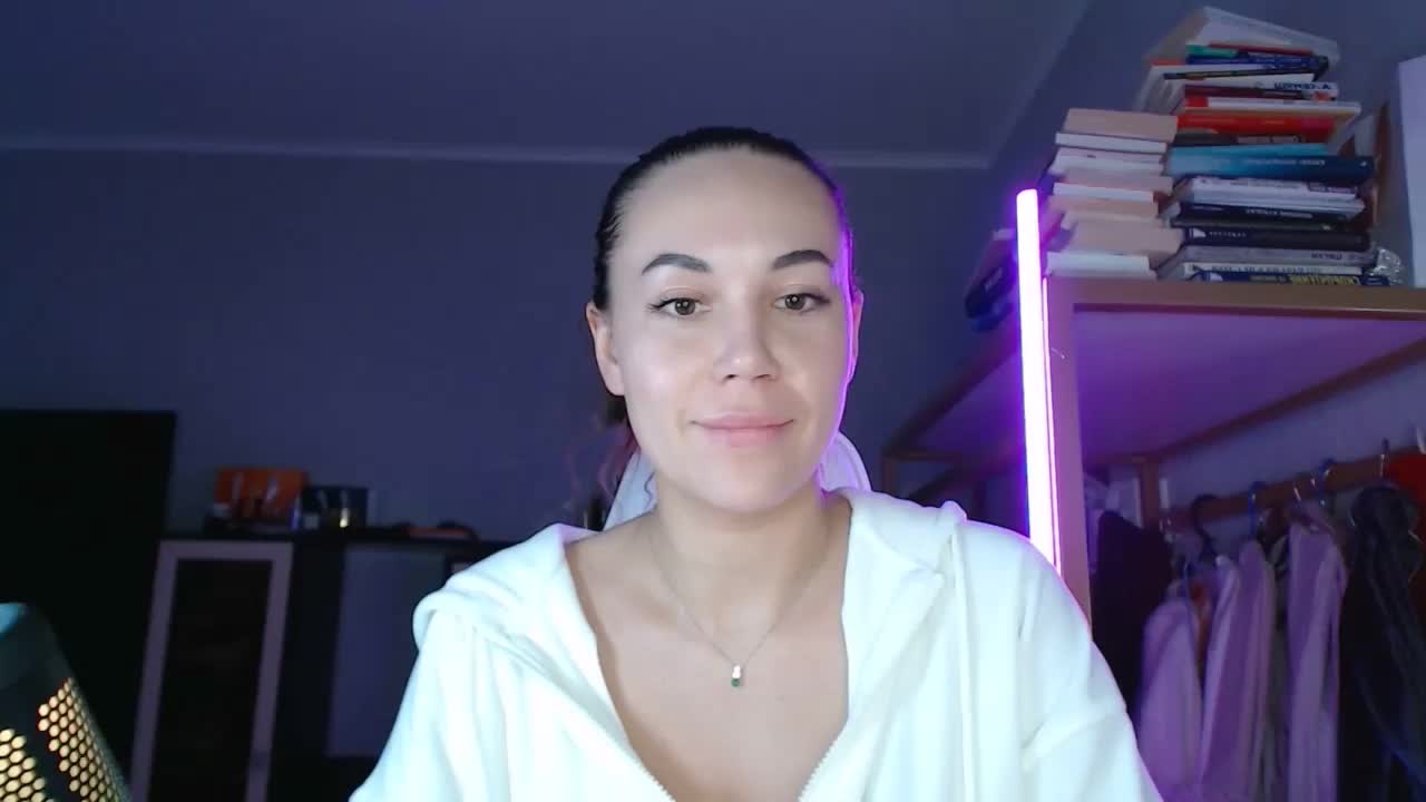 QWEENII Live Sex January 27, 2026