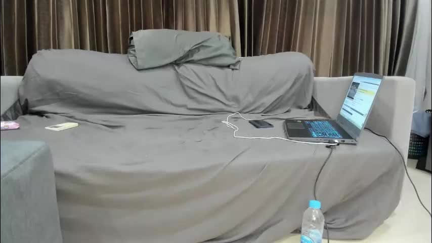 pablo_feet Live Sex January 27, 2026