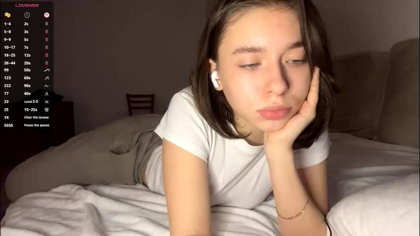 viviennebreihan Live Sex January 27, 2026