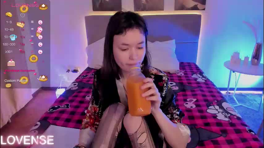 _emily__strike_ Live Sex January 27, 2026